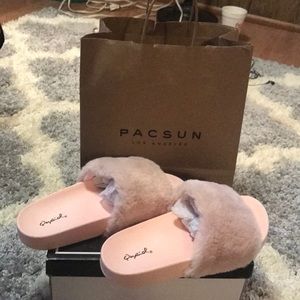 Faux fur slip on's pacsun
